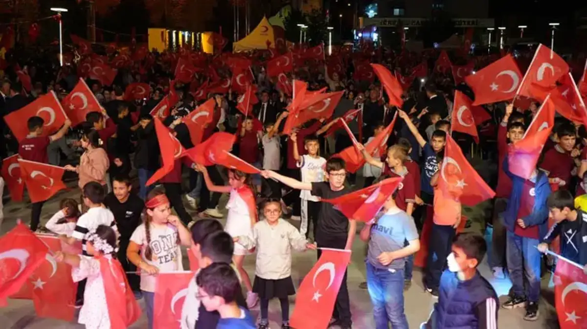 15 Temmuz’un 10’uncu yılında Bayburt’ta şehitler dualarla anıldı
