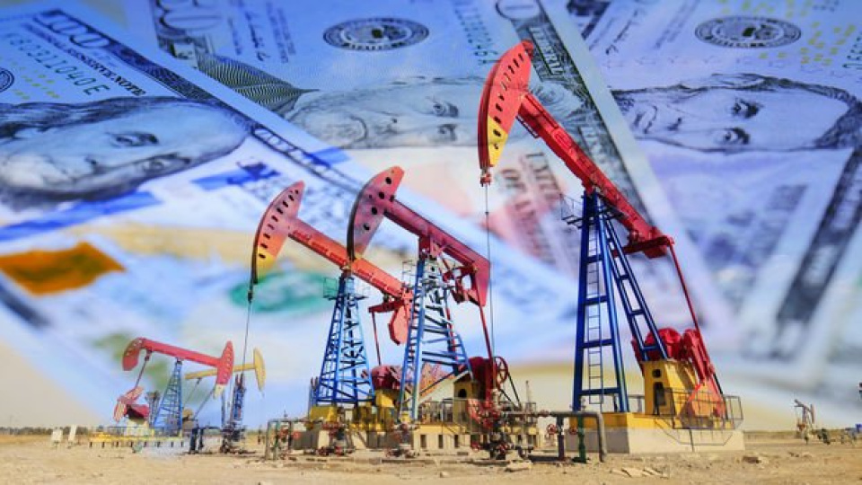 Petrol, ABD'nin İran saldırısı sonrasında sert yükseldi