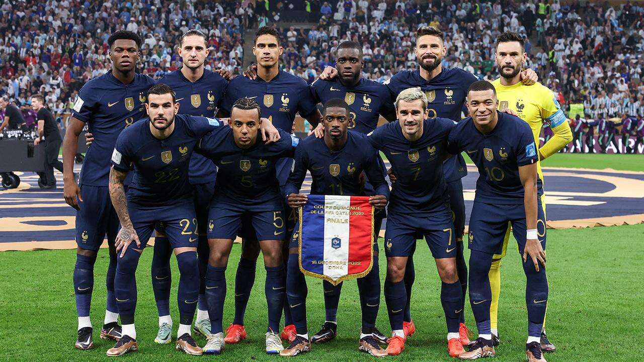 Fransa Milli Takımı'ndaki Afrikalı kökenli futbolcu sayısı dikkat çekti