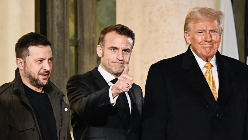 Ukrayna lideri Zelenski'den diplomasi trafiği: Trump ve Macron ile telefonda görüştü