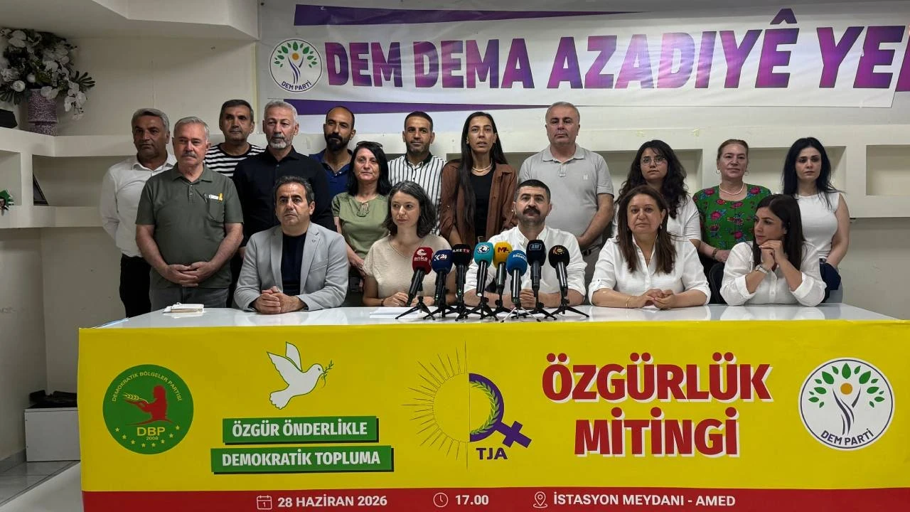 Diyarbakır’da 'Öcalan’a özgürlük' mitinginin programı açıklandı