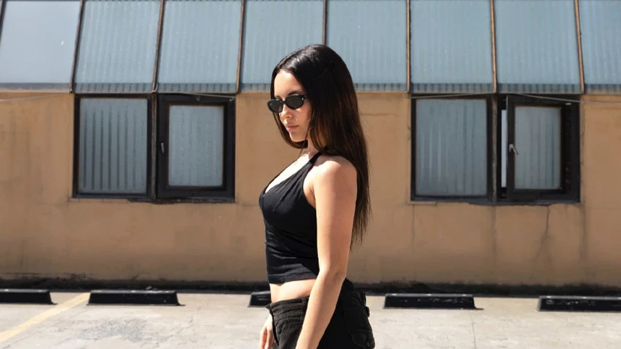 Los Angeles’tan dünyaya: Elif’ten ilk tekli “Hurt You”