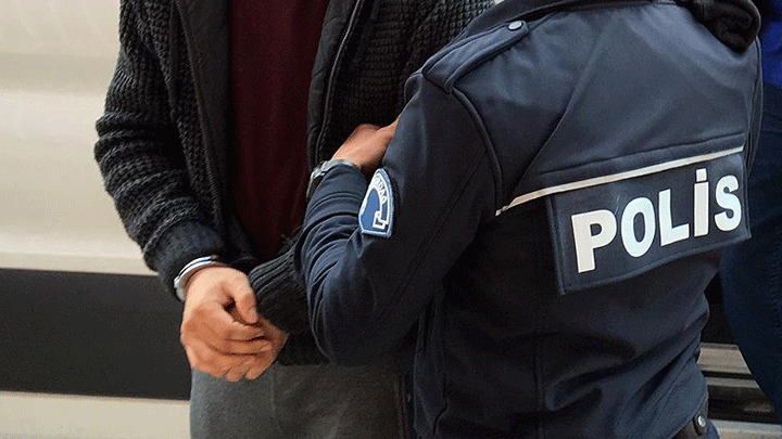MİT’ten kredi kartı şebekesine operasyon: 3 şüpheli gözaltına alındı