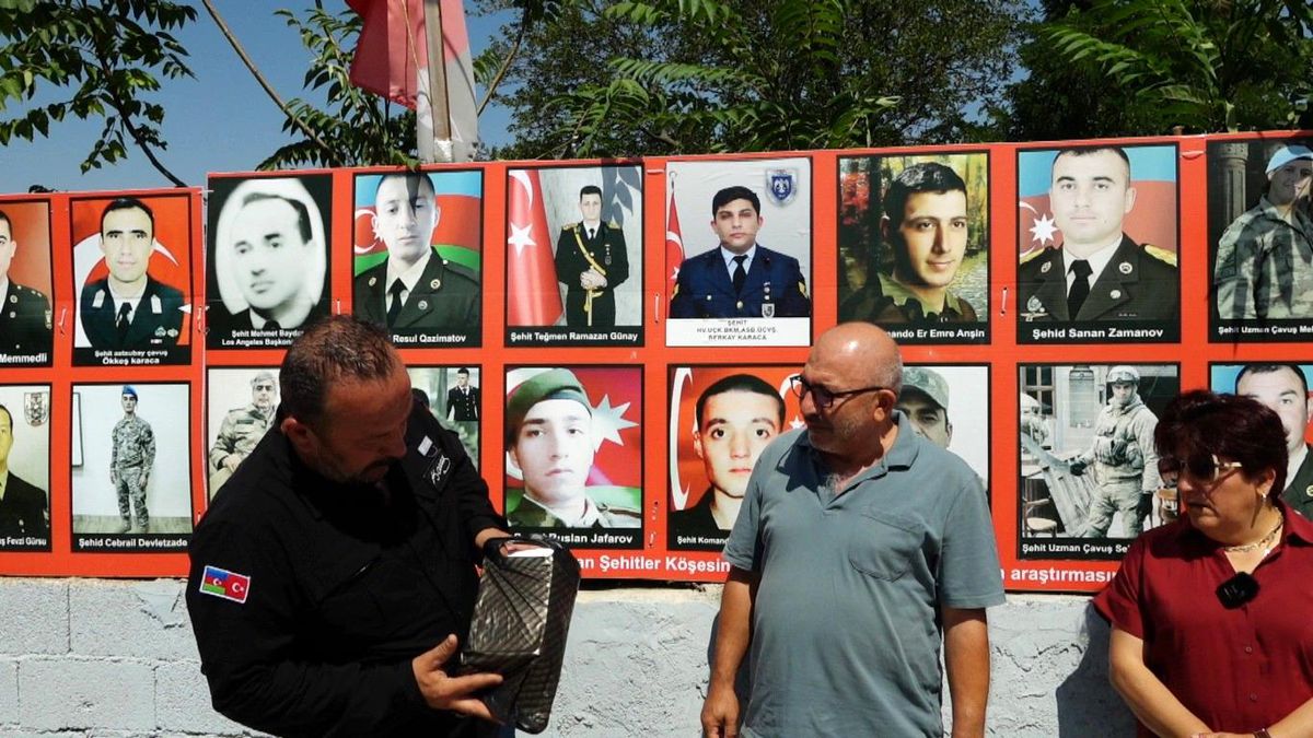 Şehit Astsubayın Babasına Söz Verdiği Azerbaycan Çayı Ailesine Ulaştı