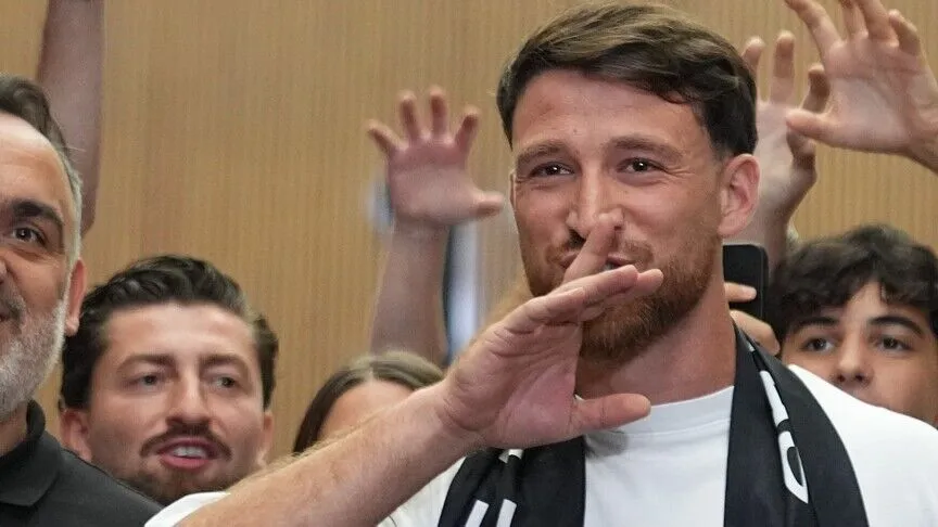 Salih Özcan, resmen Beşiktaş'ta