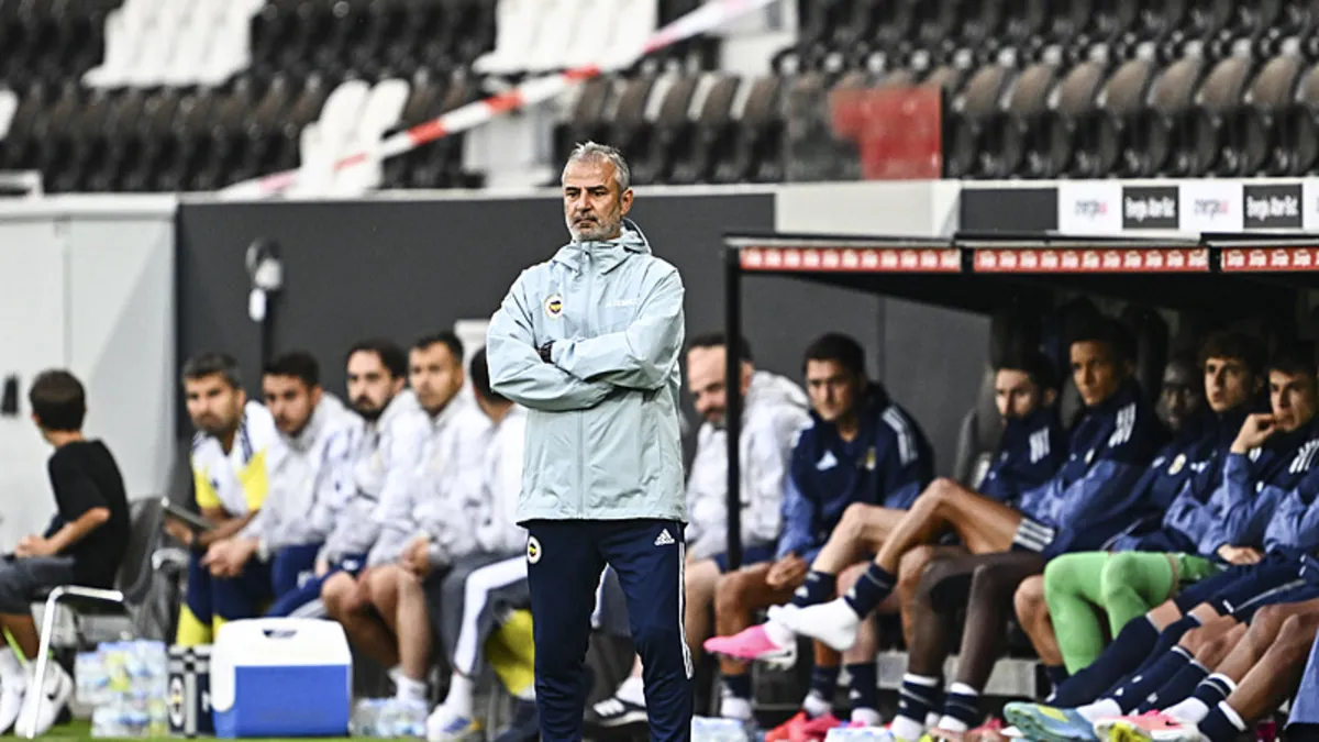 Fenerbahçe’de ayrılık gerçekleşiyor! Yönetim rotayı o yıldıza çevirdi...