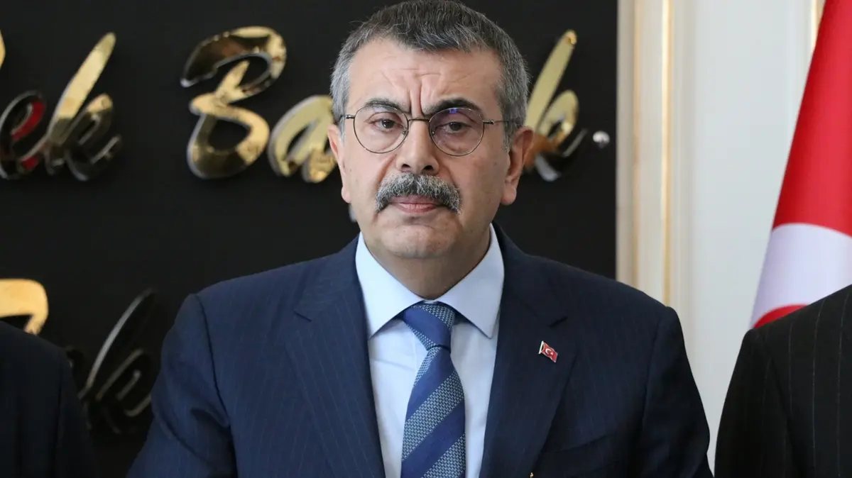 Bakan Tekin: Raporlarda Türkiye eğitim devrimi yapmış bir ülke olarak tanımlanıyor
