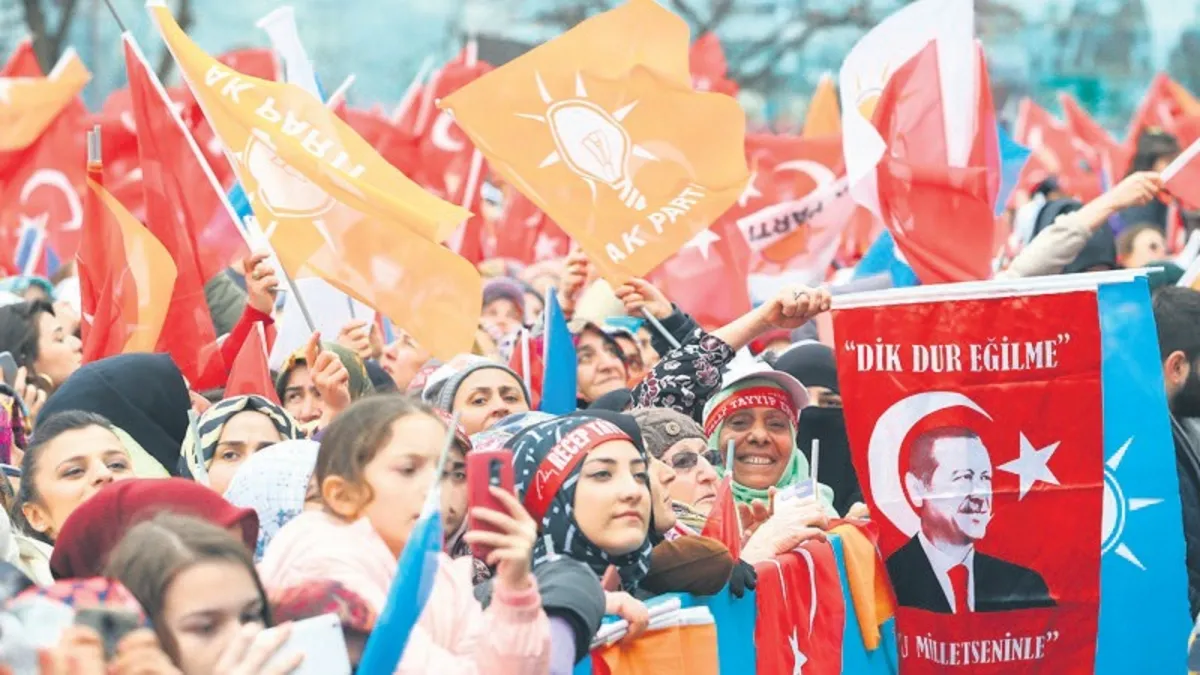 Ak Parti teşkilatında kapsamlı çalışma: İl başkanlıklarında bayrak değişimi süreci başladı