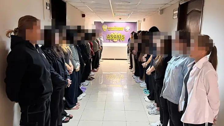 Hatay'da masaj salonlarına fuhuş operasyonu! 31 kadın gözaltına alındı, işletmeler mühürlendi