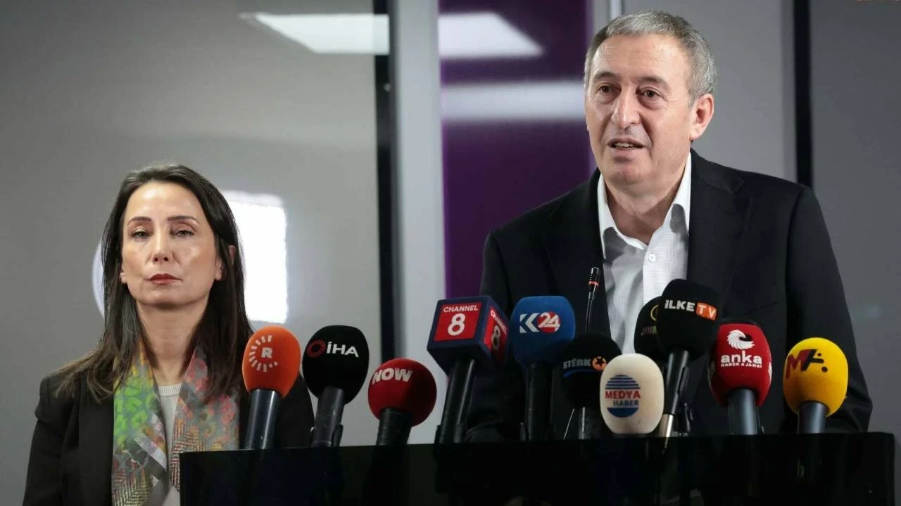 DEM Parti Eş Genel Başkanlarından Paşinyan'a tebrik mesajı