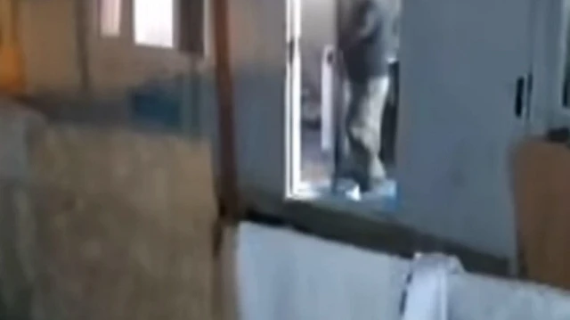 Gaziantep'teki 4.6 büyüklüğündeki deprem kameraya yansıdı