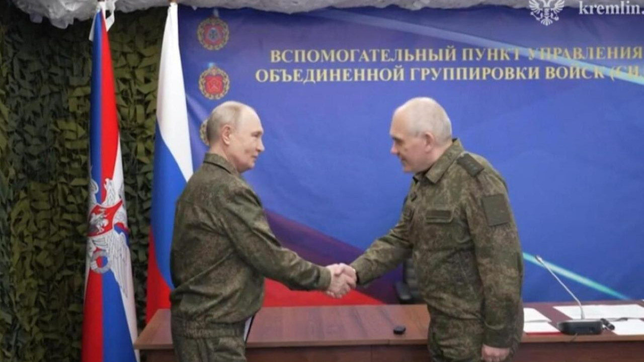 Rus ordusu cephede vites yükseltti: Stratejik inisiyatif Moskova'da