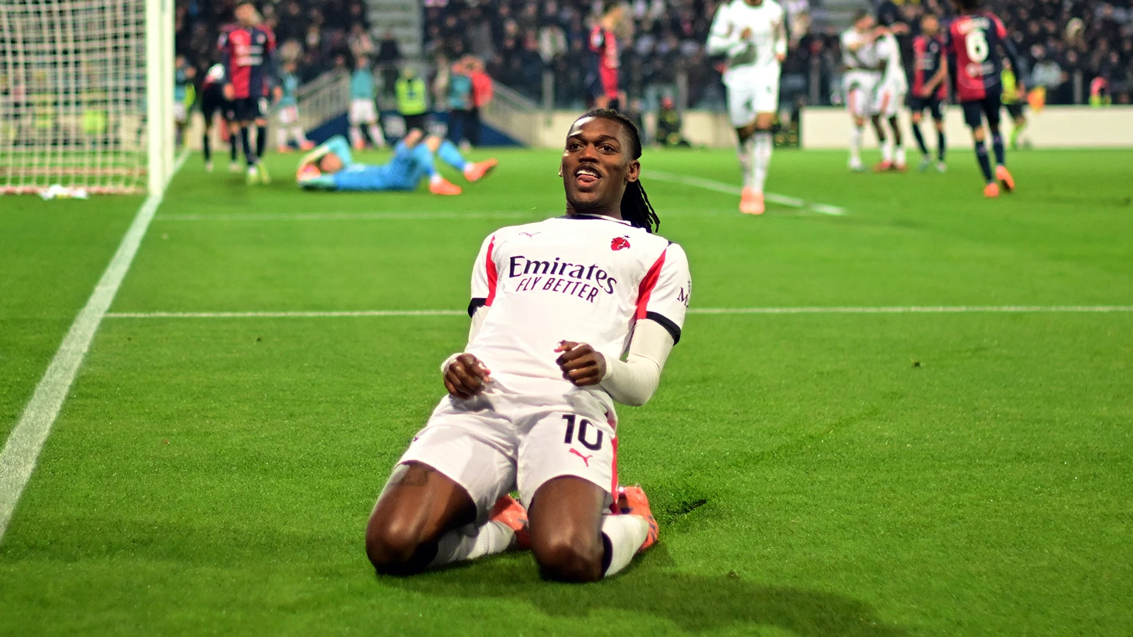 İtalyan basını duyurdu: Fenerbahçe, Rafael Leao bitirmeye en yakın kulüp!
