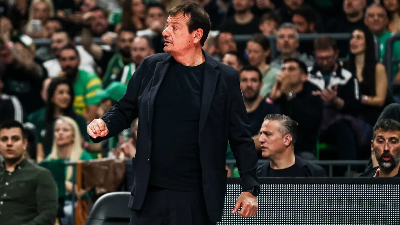 Panathinaikos Başantrenörü Ergin Ataman'dan hakem tepkisi: 'Sanki bir televizyon dizisiymiş gibi takip ediyor'