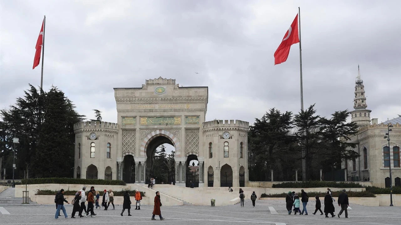Babası vefat etti, üniversiteye kayıt hakkı yeniden açıldı