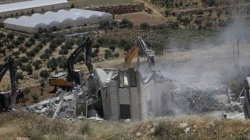 İsrail, Batı Şeria'daki Yahudi yerleşim birimlerine 12 bin yeni konut yapacak