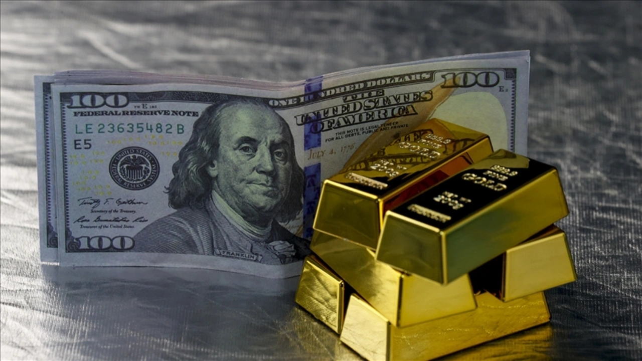 Altını dibe yollayan doları fırlattı: Zirve yaptı