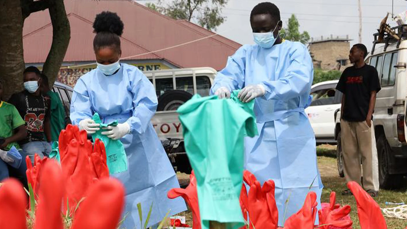 Ebola salgını can alıyor! Ülkede 304 kişi öldü