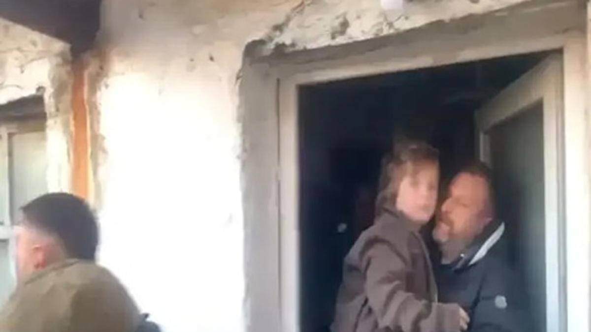 Nazar'ı 7 yıl harabe evde alıkoymuşlardı! Babaanne ve 5 isim insan ticaretinden yargılanacak!