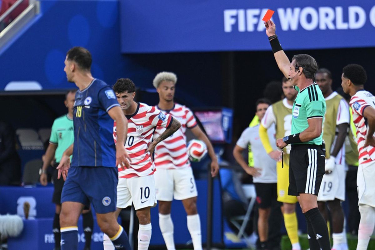 FIFA'da kriz büyüyor! Kırmızı kart kararında bir skandal iddia daha