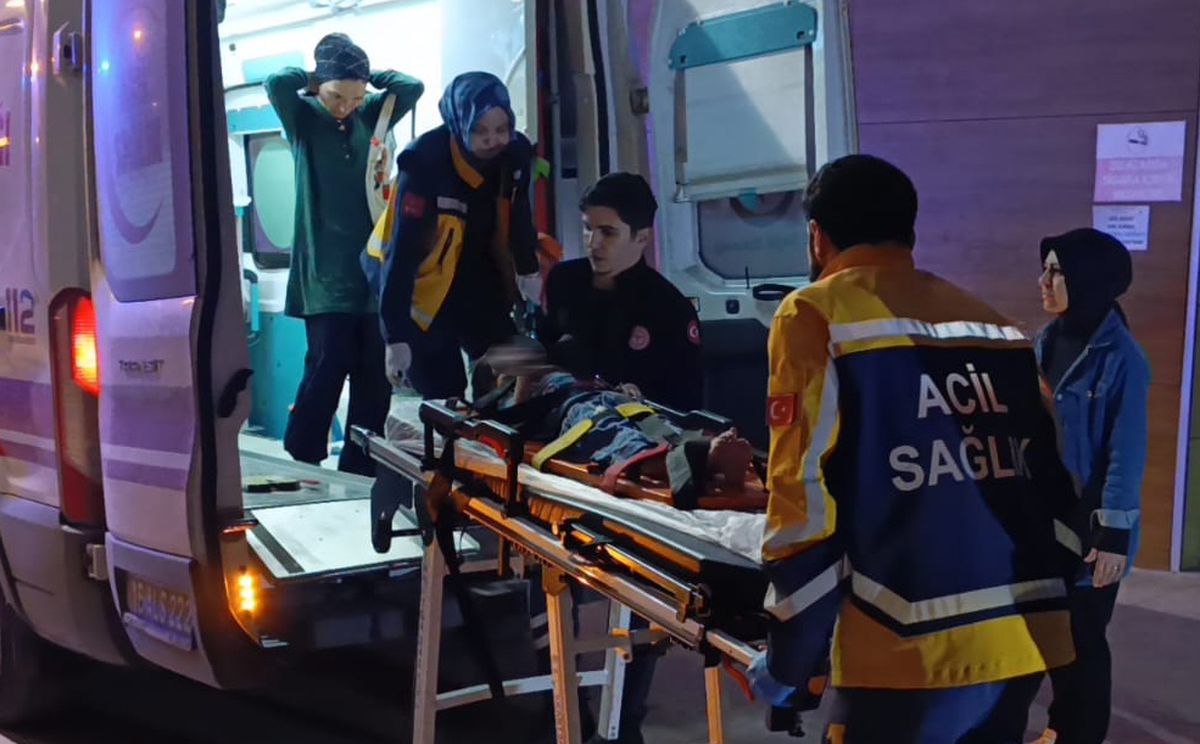 Bursa'da 2'nci kat pencereden düşen çocuk ağır yaralandı