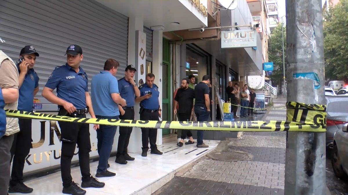 Maltepe'de kuyumcuda silahlı soygun