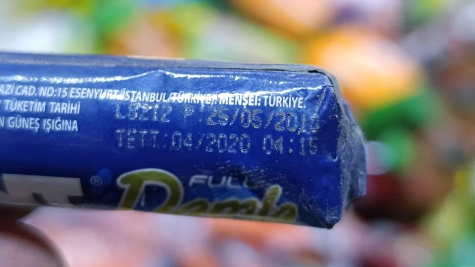Raflarda 10 yıllık skandal: Tarihi geçmiş ve kurtlanmış ürünler bulundu