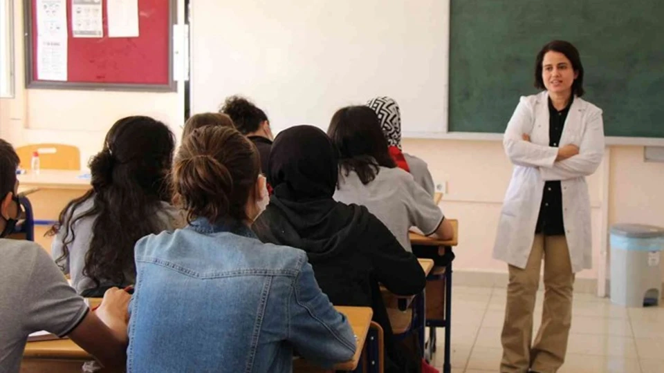 Cuma günü (12 Haziran) tatil mi, neden tatil edildi? Milli Eğitim Bakanı Tekin duyurdu