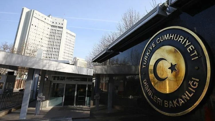 Dışişleri Bakanlığı duyurdu... Karadeniz'de Türk gemisine İHA saldırısı: 2 kişi yaralı