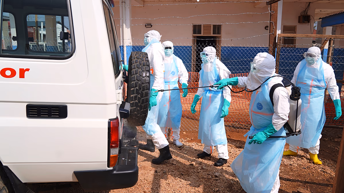 Tarihin en hızlı yayılan Ebola salgını: Mücadele neden daha da zorlaştı