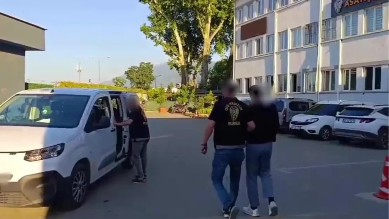Polislerden film gibi takip! 150 saatlik kamera kaydı incelendi: Kıskıvrak yakalandılar