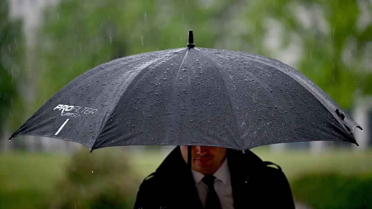 Kuvvetli sağanak geliyor! Meteoroloji 7 ili uyardı