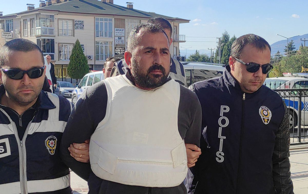Husumetlisini öldüren sanığa yargılamada indirimli 14 yıl 7 ay hapis