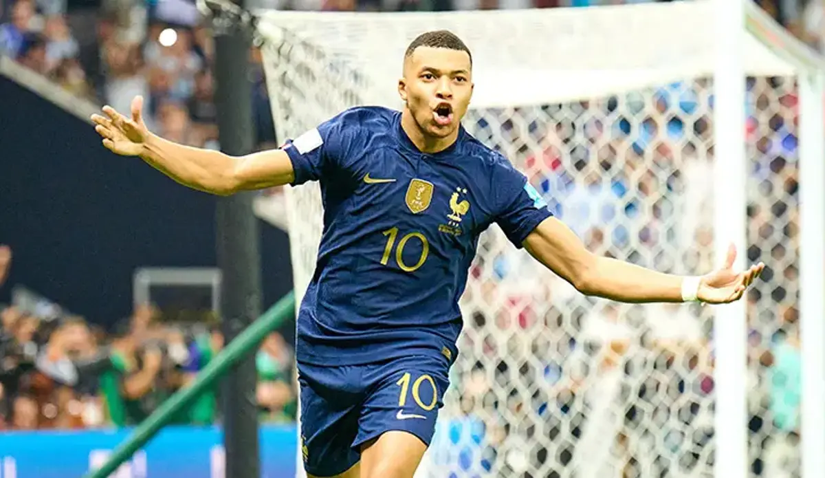 Dünya Kupası tarihinde 54 hat-trick