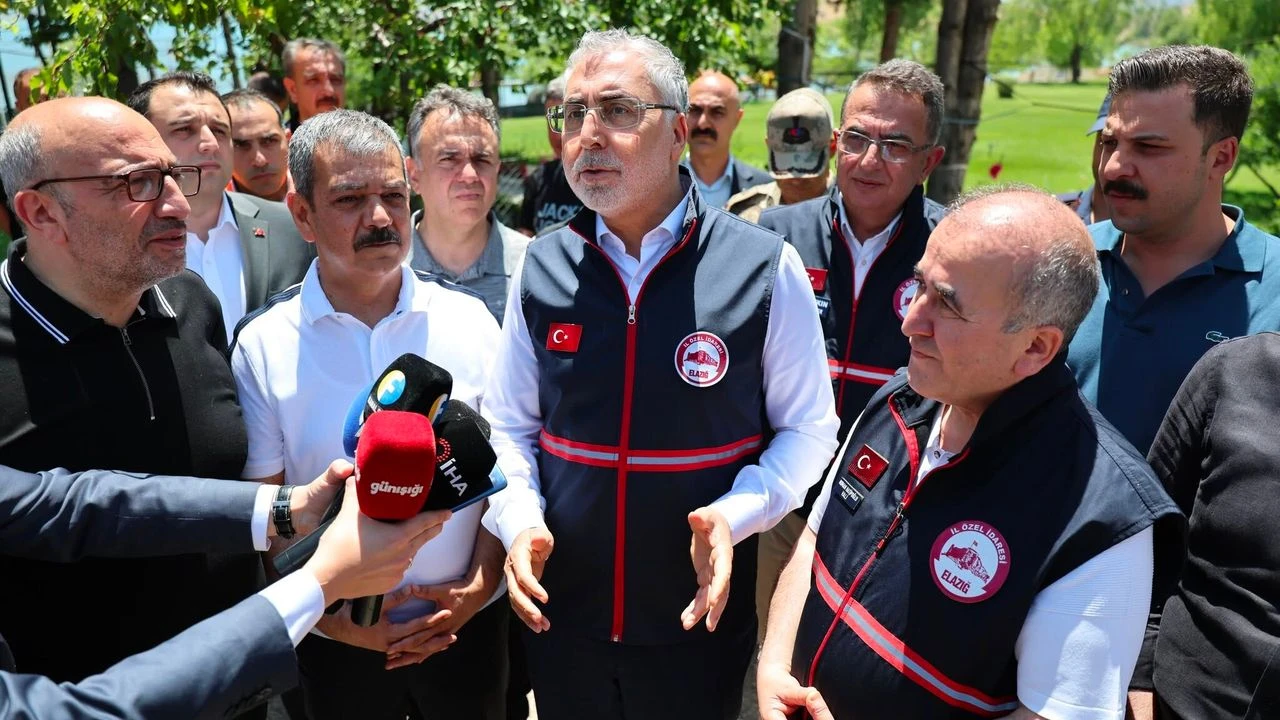 Bakan Işıkhan Sivrice'de: Üretim, istihdam ve atırım masaya yatırıldı