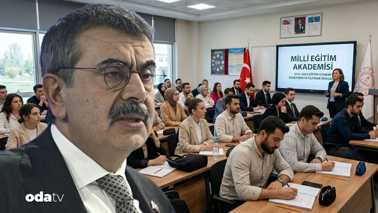 Öğretmen adayları tepki gösterdi... MEB Akademisi'nden müfredat krizi... Zorunlu hadis dersi tartışma yarattı