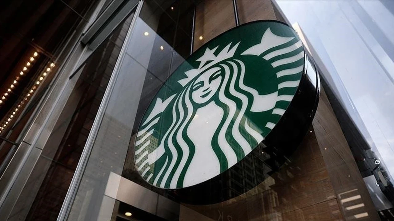 Starbucks’a bir ülkede büyük şok: Tüm şubelerini kapattı