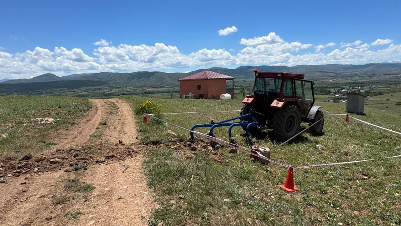 Gümüşhane'de bir kişi traktörde ölü bulundu