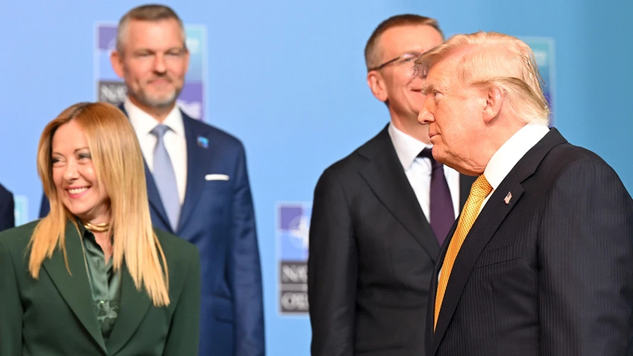 Araları bozulmuştu! Meloni Trump'ı görünce başını çevirdi: O anlar gündem oldu