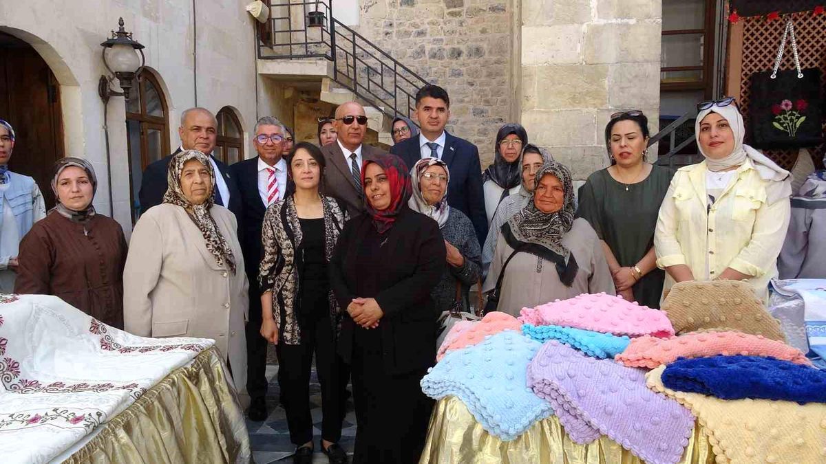 Şehit ve gazi ailelerinden hayır çarşısı