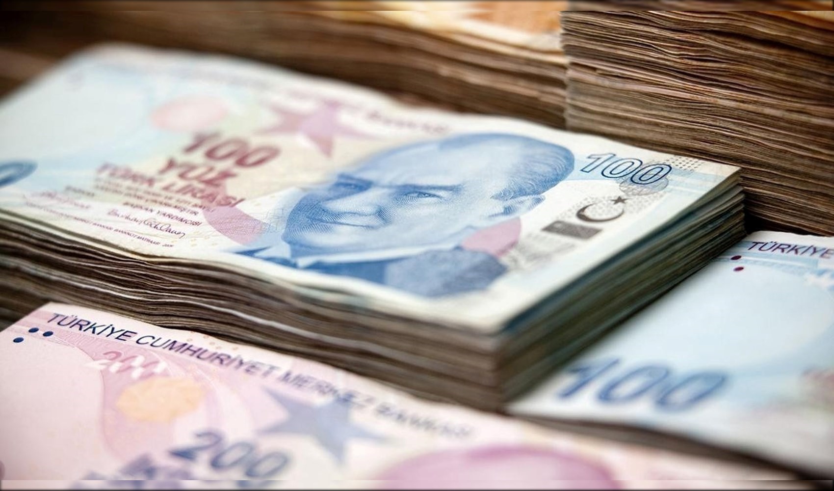 Kur korumalı mevduatta düşüş devam ediyor