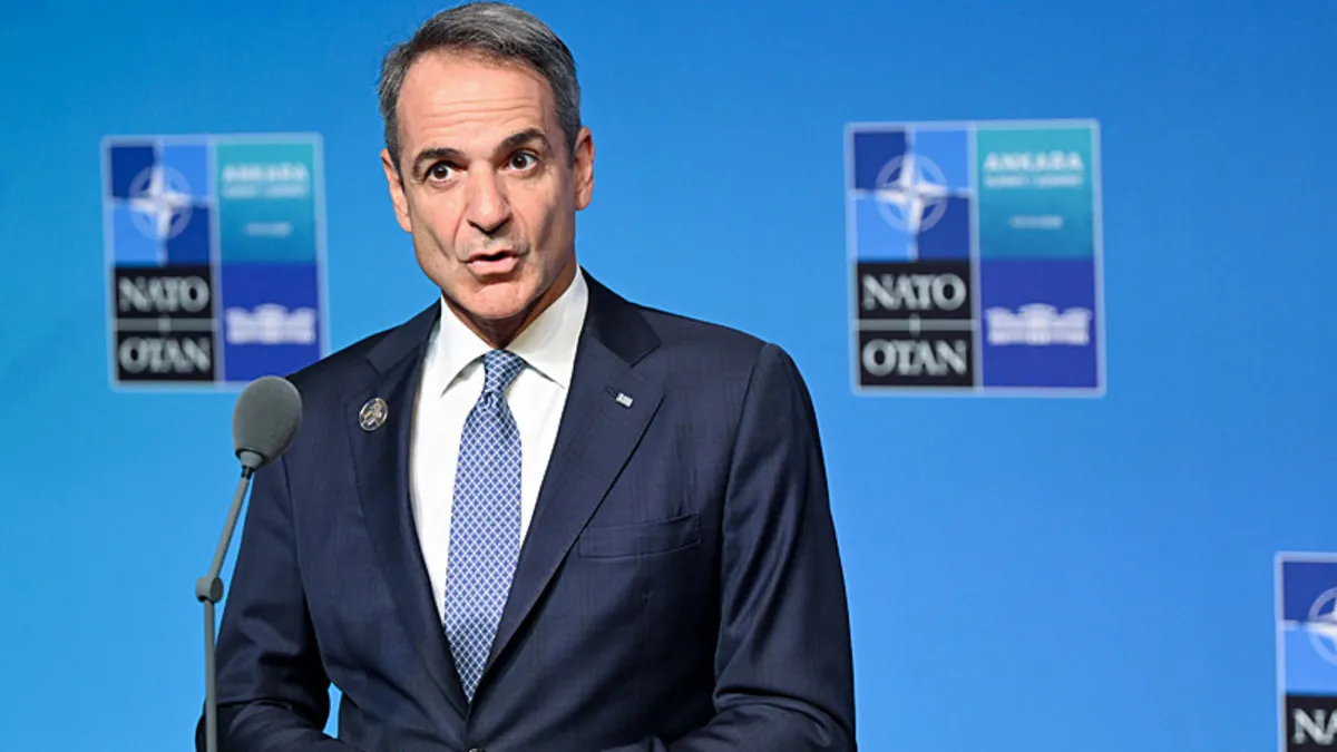Miçotakis küstah ifadelerle Türkiye’yi hedef aldı: F-35 açıklamalarına yorum yapmayacağım!