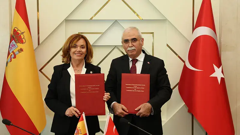 Türkiye ve İspanya Anayasa Mahkemesi arasında iş birliği anlaşması imzalandı