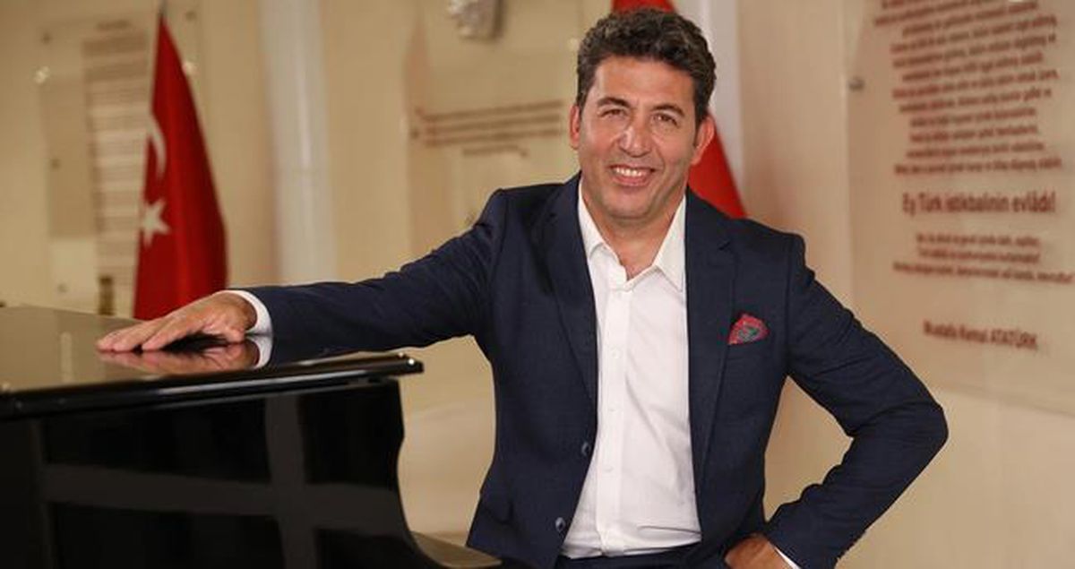 Emre Kınay kimdir? Emre Kınay kaç yaşında, nereli?