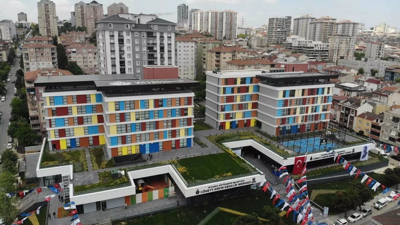 İBB öğrenci yurtlarına zam kararı