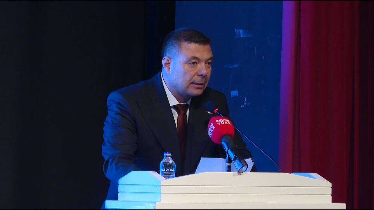 MHP'li Özgür Bayraktar Gölbaşı İlçe Kongresi'nde konuştu: Bölgeyi terör üzerinden dizayn etmek isteyenlere izin vermeyeceğiz