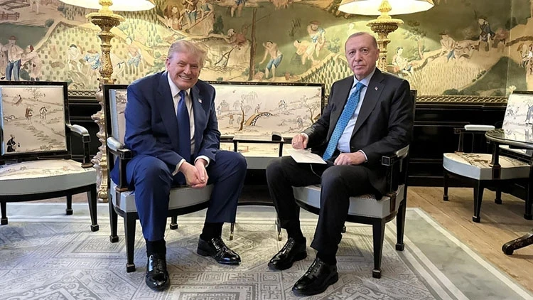 Trump'tan Cumhurbaşkanı Erdoğan'a övgü dolu sözler