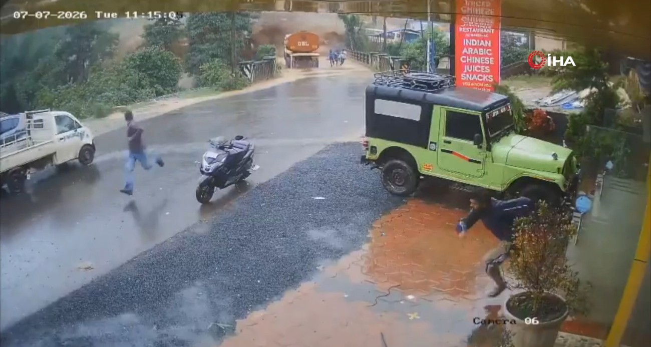 Hindistan’da heyelan tankeri ve insanları sürükledi: 3 ölü, 9 yaralı