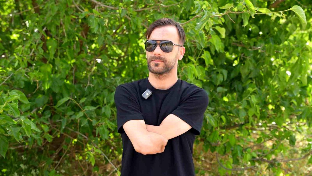 Ellerini kaybetti, hayata daha çok sarıldı