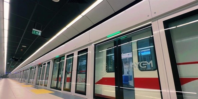 Gayrettepe-İstanbul Havalimanı-Halkalı Metrosu'nda 53 bin yolcuyla rekor kırıldı